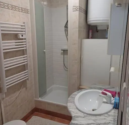 Maison - 03000 Holiday home Moulins (Allier)